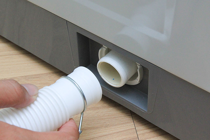 máy giặt không xả nước